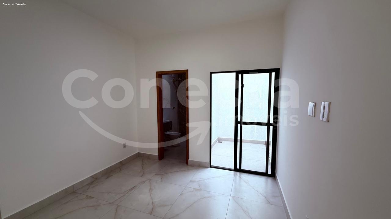 Casa à venda com 2 quartos, 62m² - Foto 8