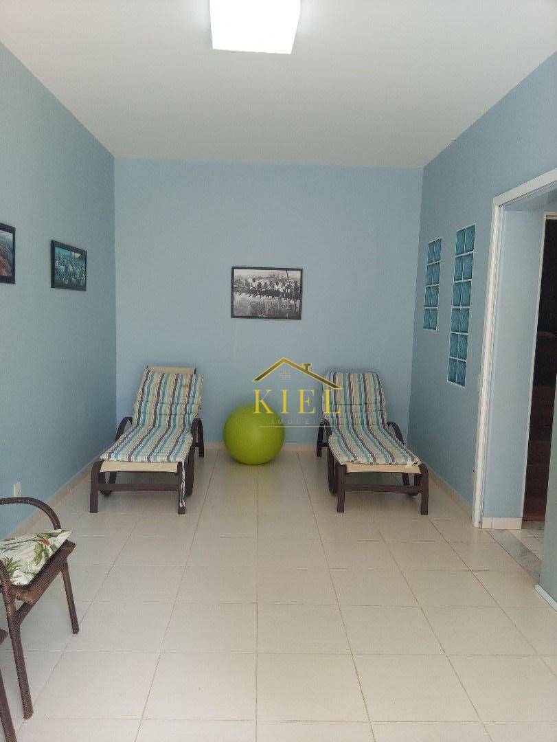 Casa para alugar com 4 quartos, 489m² - Foto 61