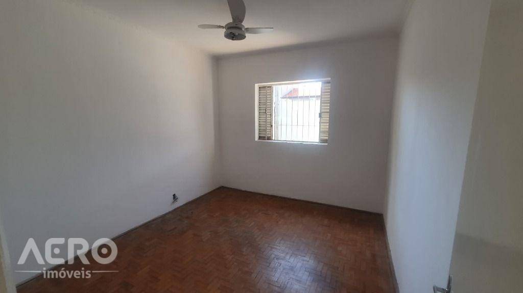 Casa à venda e aluguel com 2 quartos, 164m² - Foto 7