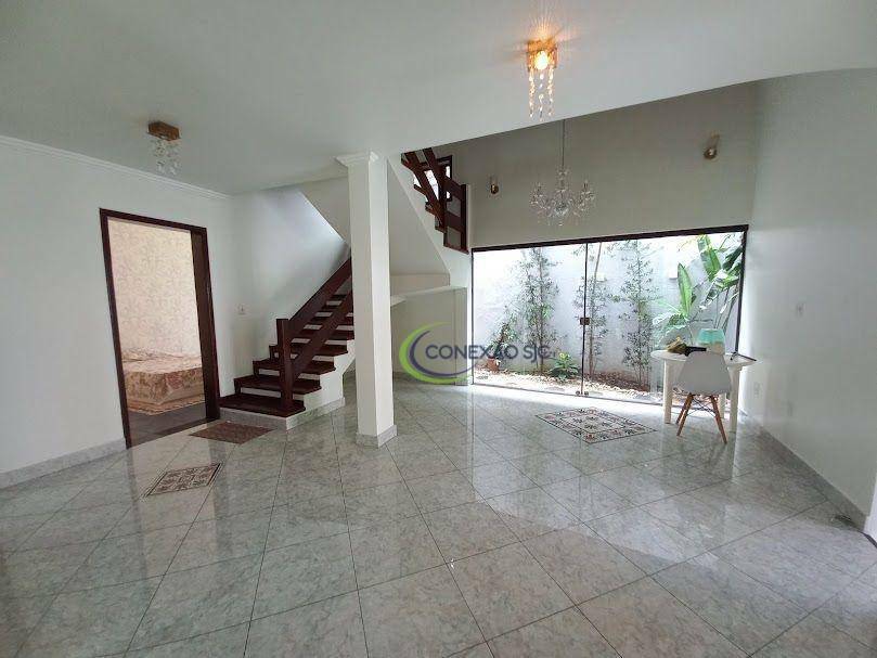 Sobrado à venda com 4 quartos, 270m² - Foto 4