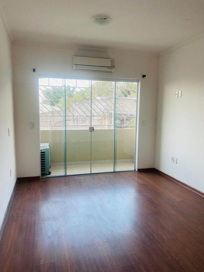 Casa à venda com 3 quartos, 350m² - Foto 11