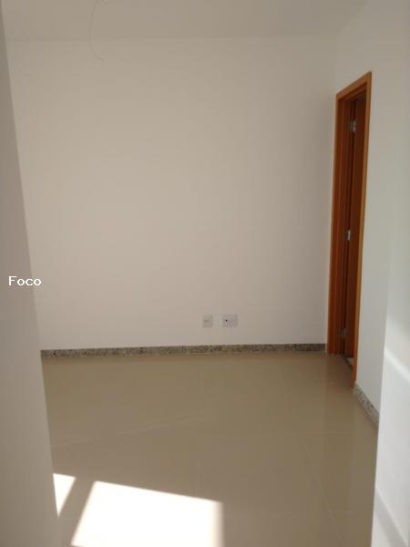 Apartamento para alugar com 2 quartos, 57m² - Foto 5