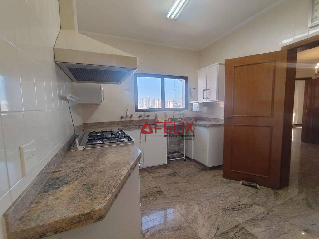 Apartamento para alugar com 4 quartos, 256m² - Foto 29