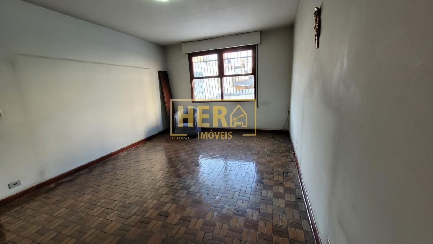 Casa à venda com 3 quartos, 372m² - Foto 15