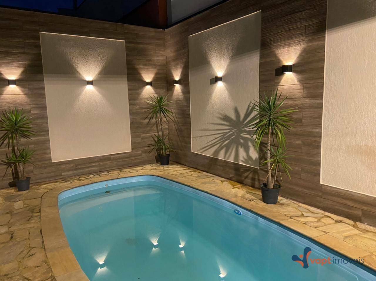 Casa de Condomínio à venda com 3 quartos, 190m² - Foto 1