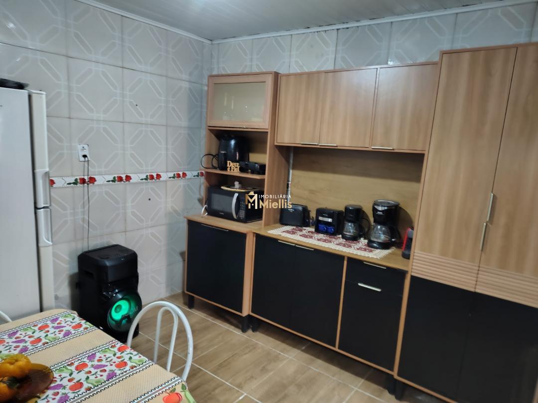 Casa à venda com 2 quartos, 60m² - Foto 13