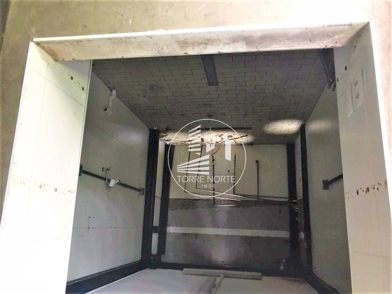 Sobrado para alugar com 5 quartos, 180m² - Foto 22