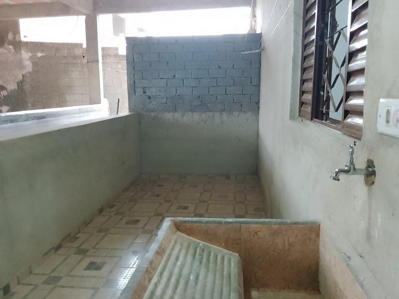Casa para alugar com 1 quarto, 50m² - Foto 4