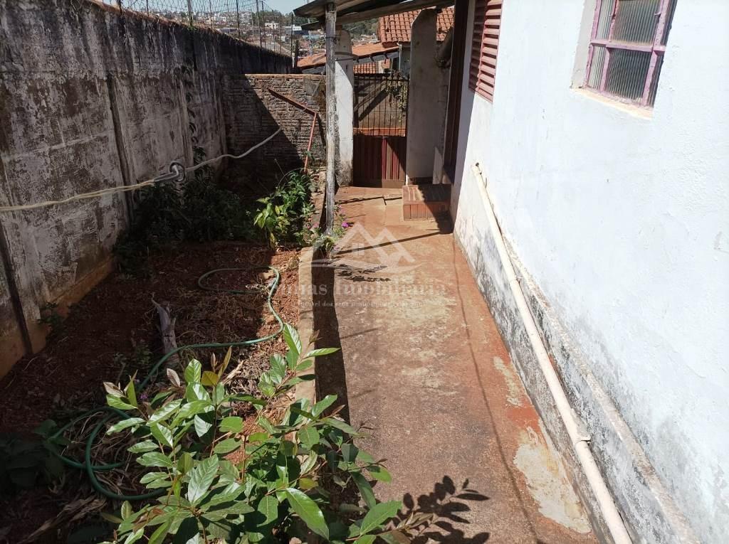 Casa à venda com 3 quartos, 300m² - Foto 20