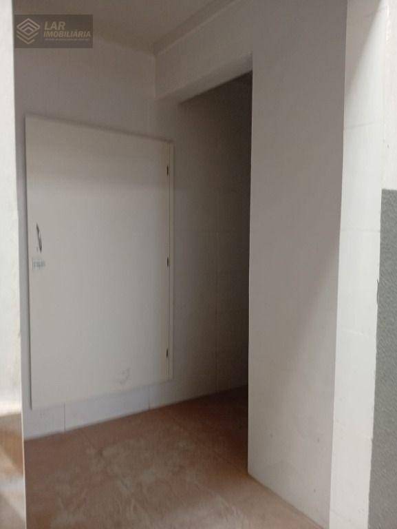 Depósito-Galpão-Armazém à venda, 143m² - Foto 6