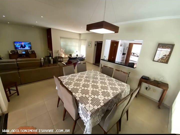 Casa à venda com 2 quartos, 219m² - Foto 4
