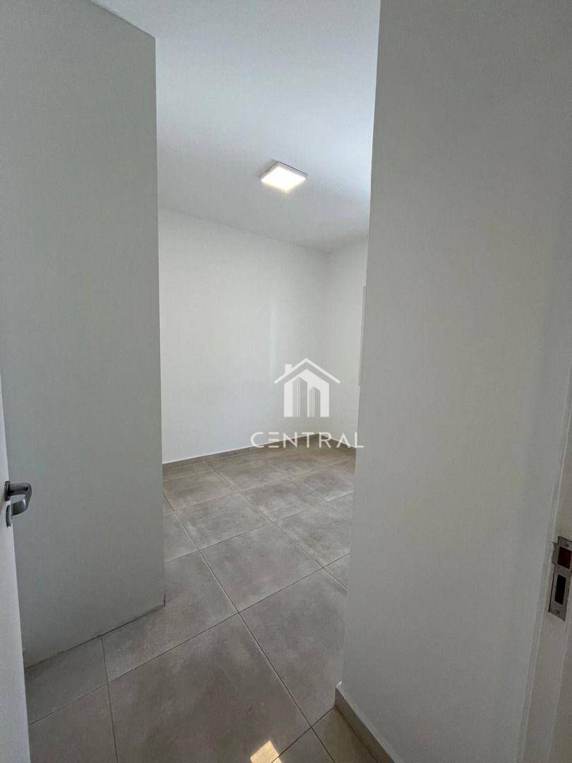 Apartamento para alugar com 3 quartos, 83m² - Foto 22