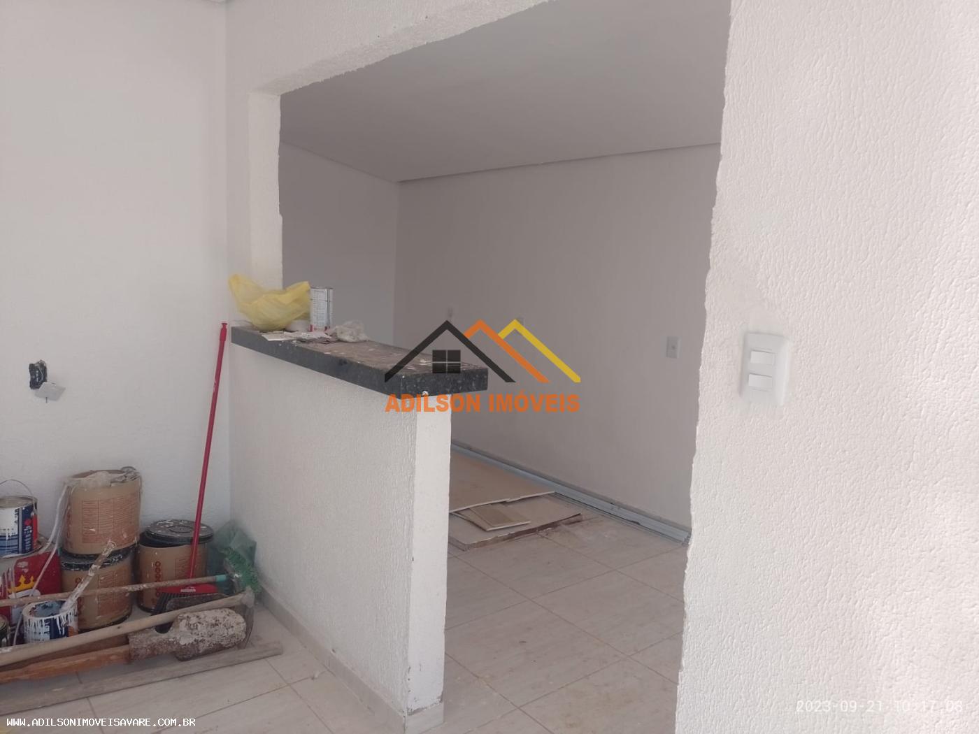 Casa à venda com 2 quartos, 47m² - Foto 3