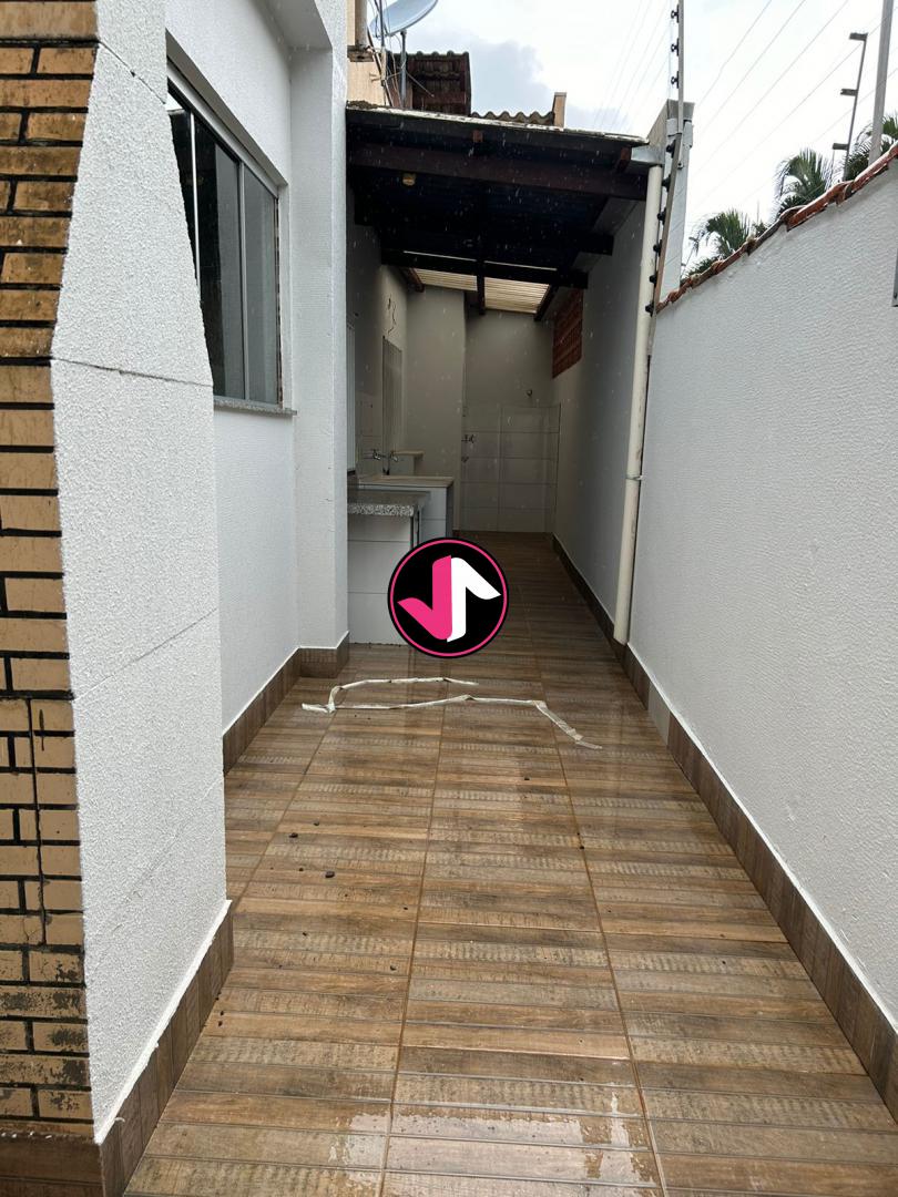 Casa à venda com 3 quartos, 210m² - Foto 27