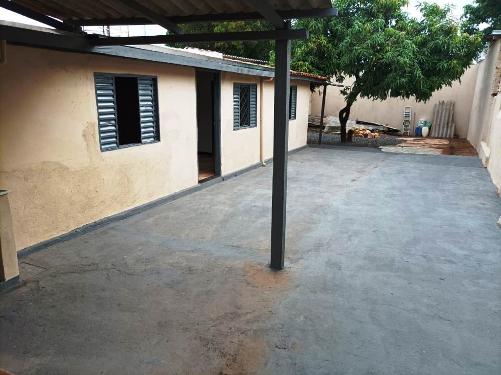Casa à venda com 2 quartos, 323m² - Foto 14