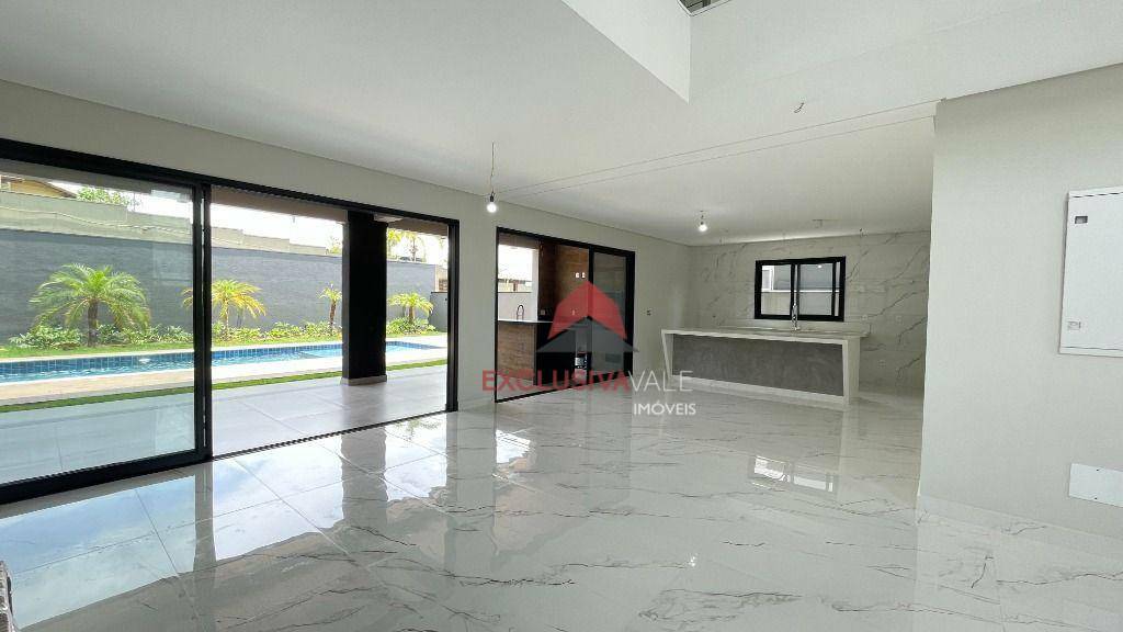 Casa de Condomínio à venda com 4 quartos, 350m² - Foto 6