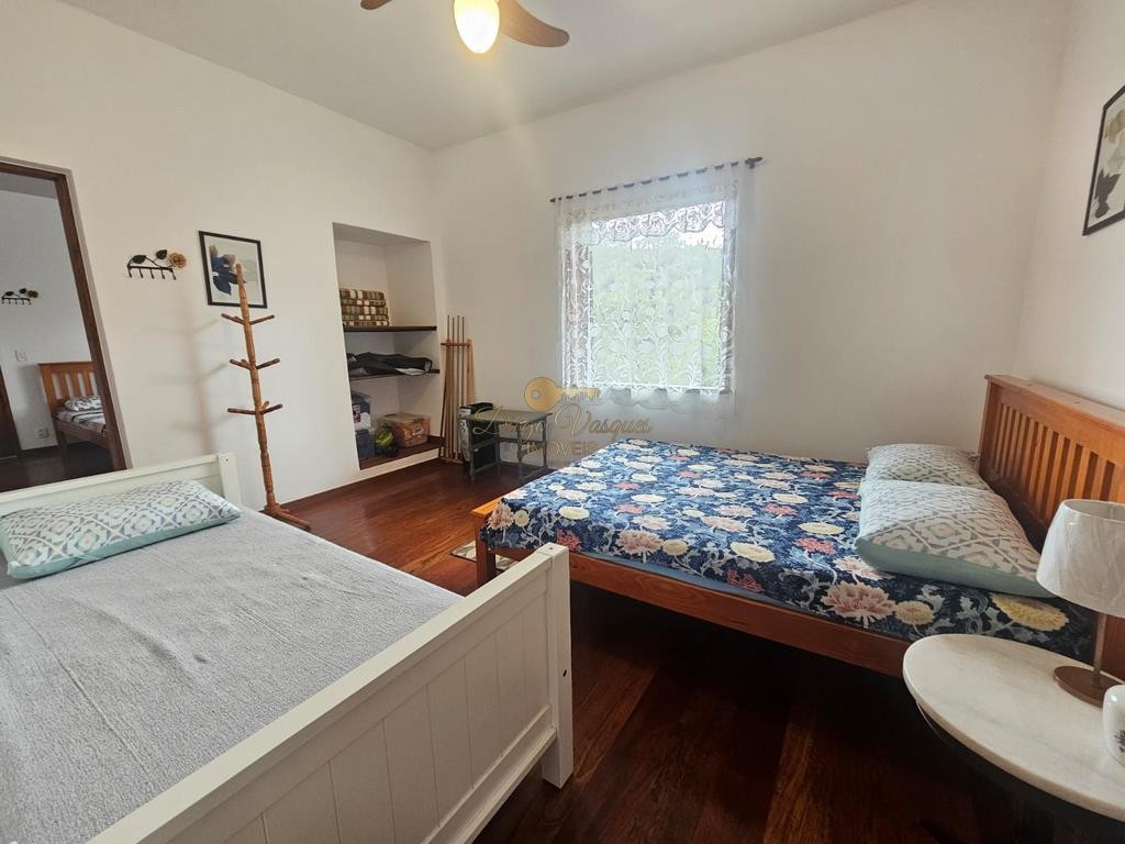 Casa de Condomínio à venda com 5 quartos, 386m² - Foto 14