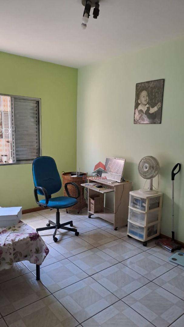 Casa à venda com 3 quartos, 140m² - Foto 9