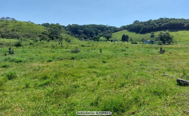 Sítio à venda com 2 quartos, 150000m² - Foto 21