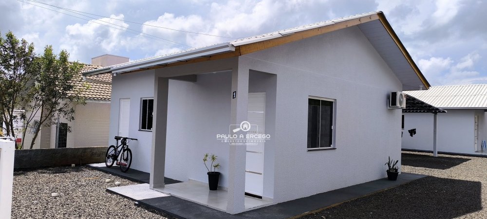 Casa à venda com 2 quartos, 100m² - Foto 9