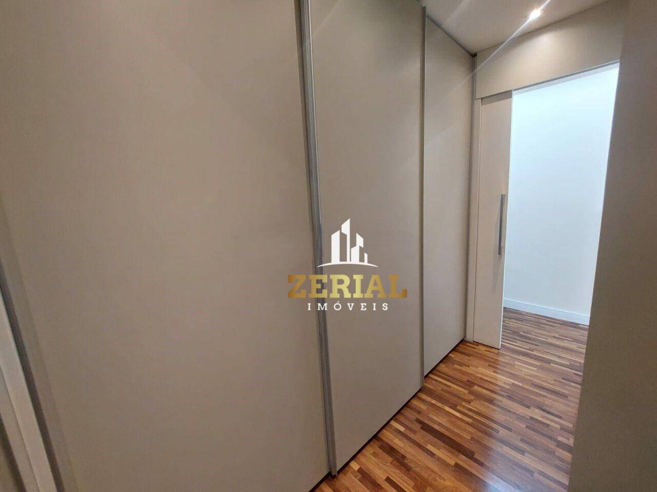 Apartamento para alugar com 3 quartos, 135m² - Foto 22