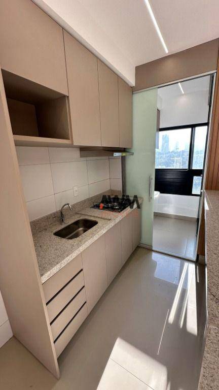 Apartamento para alugar com 2 quartos, 66m² - Foto 4