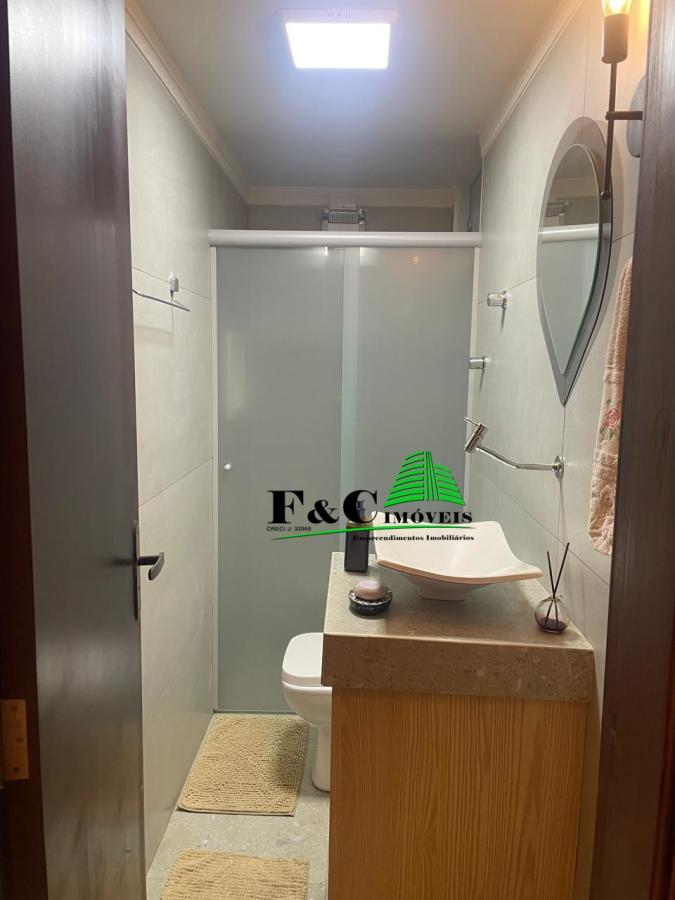 Casa à venda com 2 quartos, 307m² - Foto 12