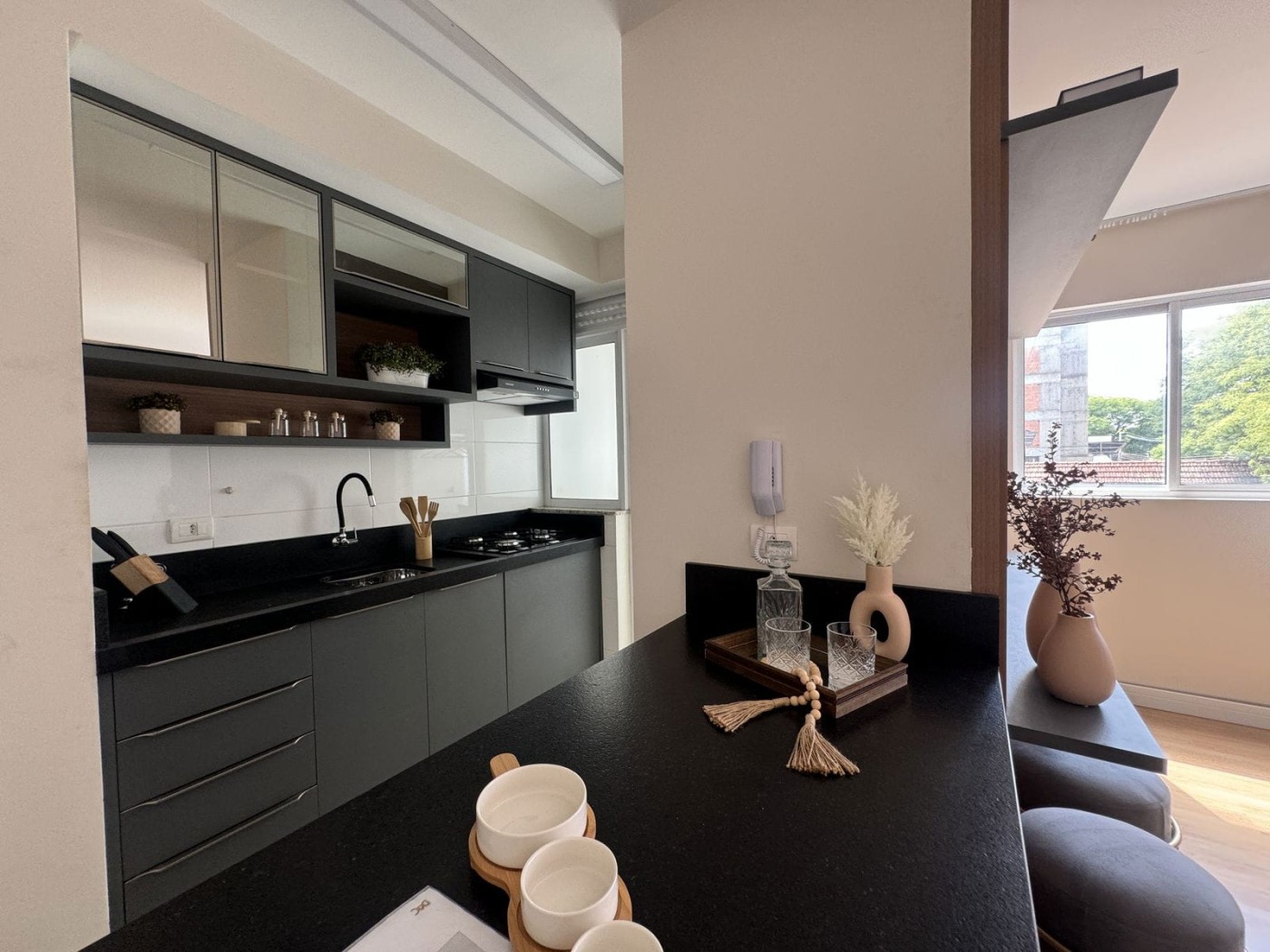 Apartamento à venda com 2 quartos, 67m² - Foto 8