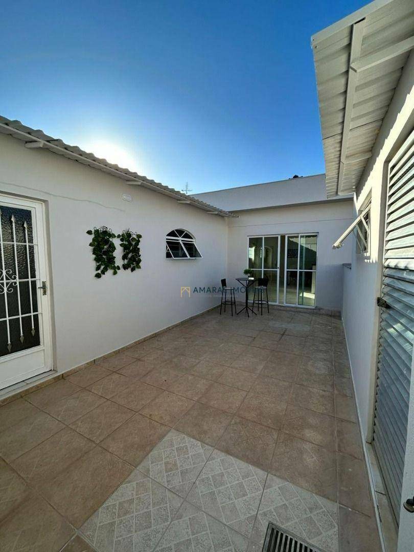 Casa à venda e aluguel com 4 quartos, 416m² - Foto 12