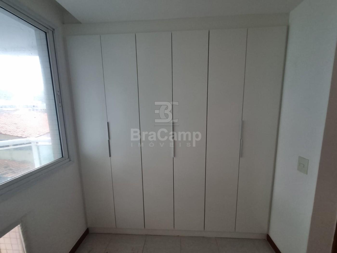 Apartamento para alugar com 3 quartos, 105m² - Foto 5