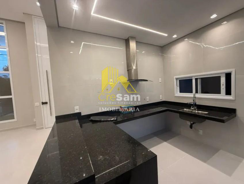 Casa à venda com 3 quartos, 275m² - Foto 7