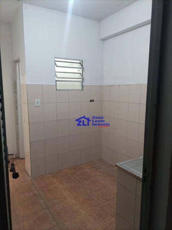 Casa para alugar com 1 quarto, 35m² - Foto 10