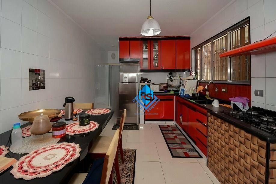 Sobrado para alugar com 2 quartos, 190m² - Foto 8