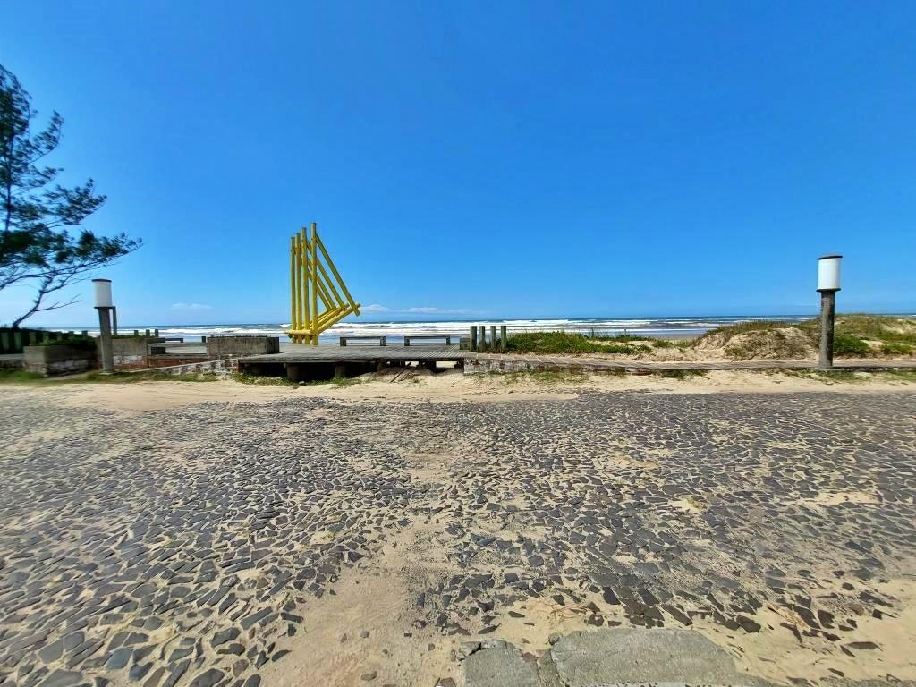 Casa à venda com 3 quartos, 204m² - Foto 9