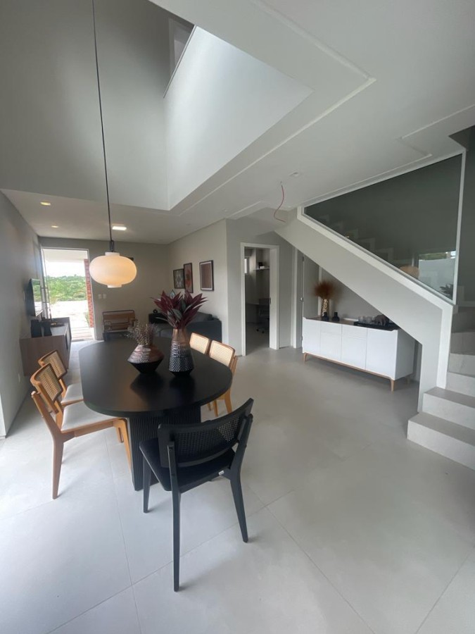 Casa à venda com 4 quartos, 151m² - Foto 10