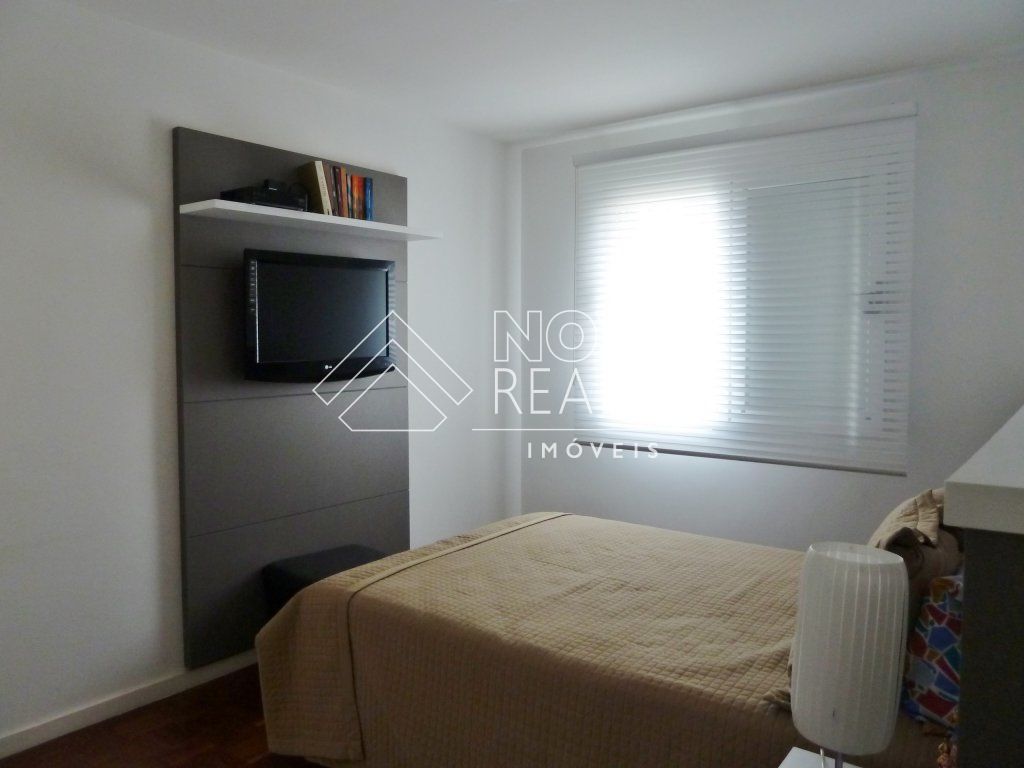Apartamento à venda com 3 quartos, 130m² - Foto 5