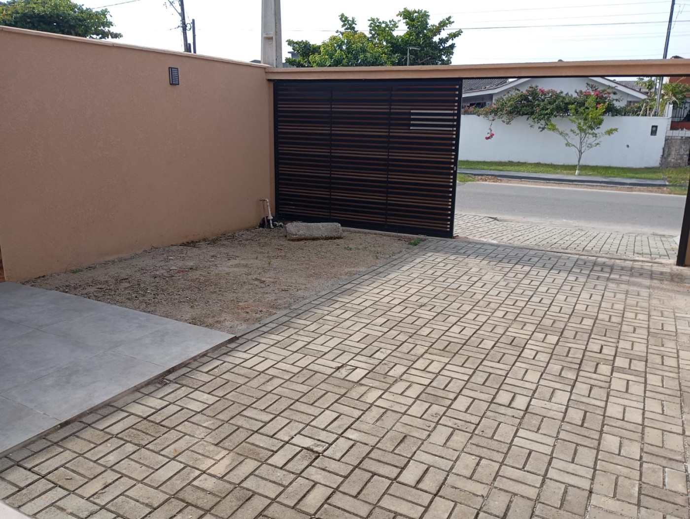 Casa à venda com 3 quartos, 80m² - Foto 3