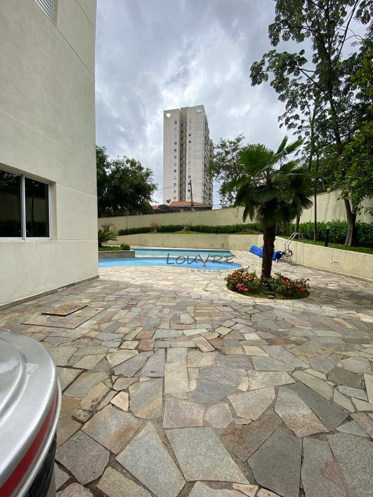Apartamento para alugar com 2 quartos, 68m² - Foto 19