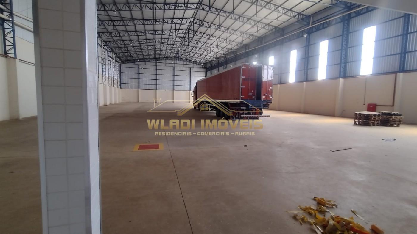 Depósito-Galpão-Armazém à venda, 2000m² - Foto 5
