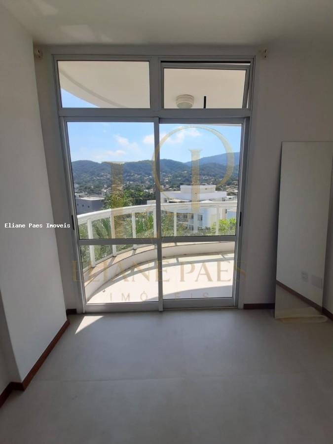Apartamento à venda com 3 quartos, 120m² - Foto 22
