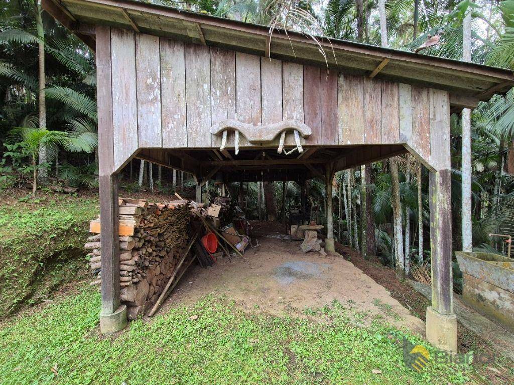 Sítio à venda com 3 quartos, 200m² - Foto 30