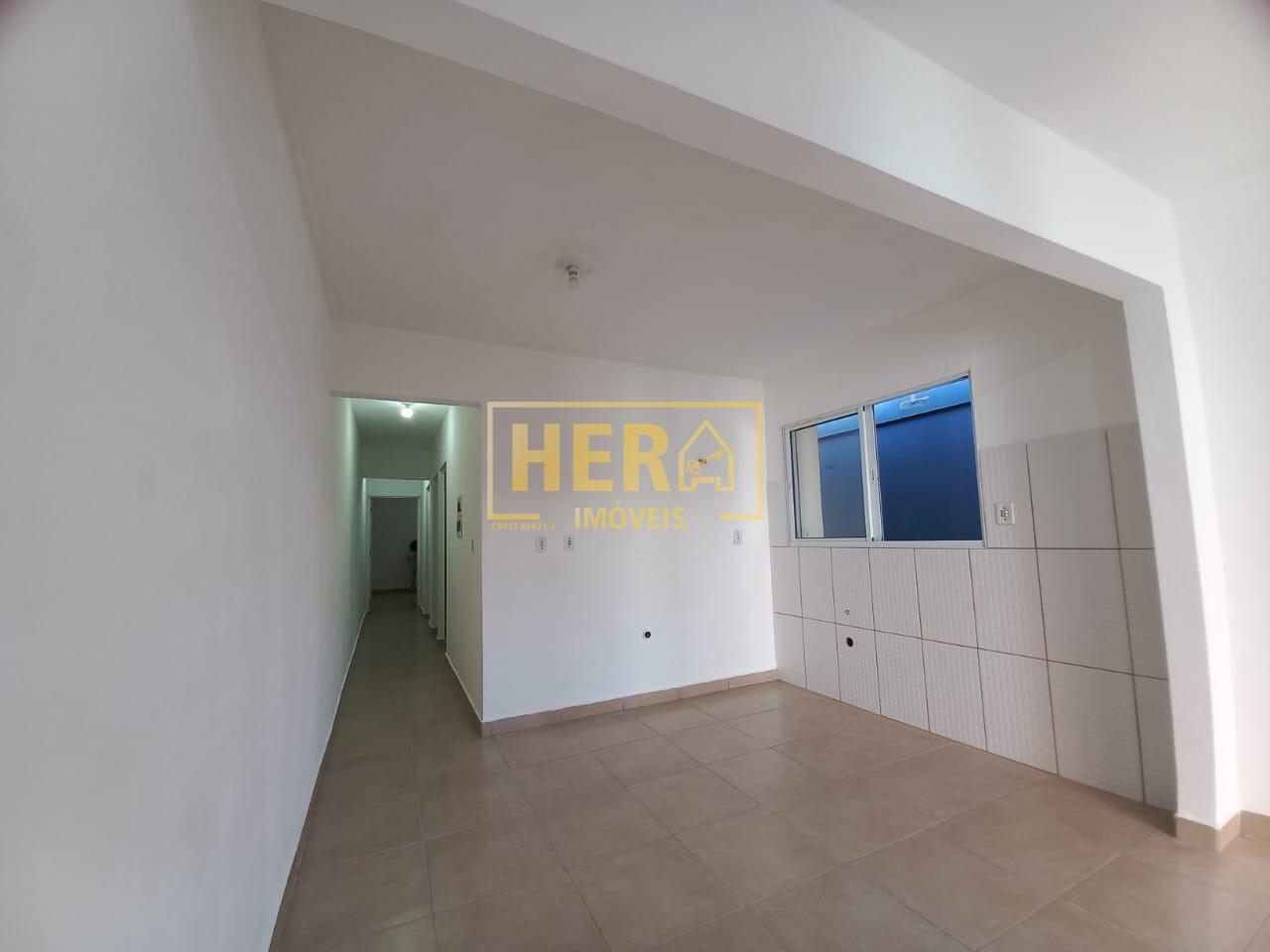 Casa à venda com 2 quartos, 58m² - Foto 7