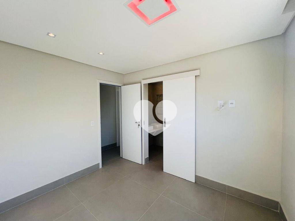 Casa à venda com 3 quartos, 125m² - Foto 12