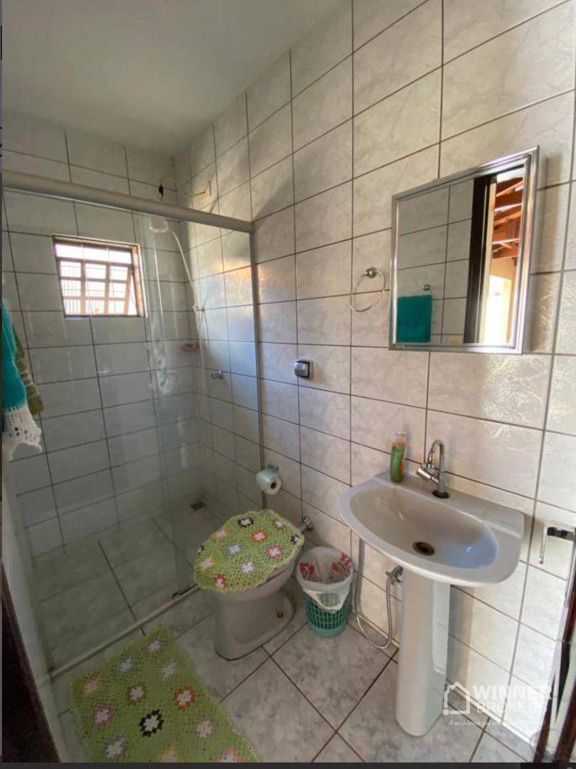 Casa à venda com 4 quartos, 231m² - Foto 11