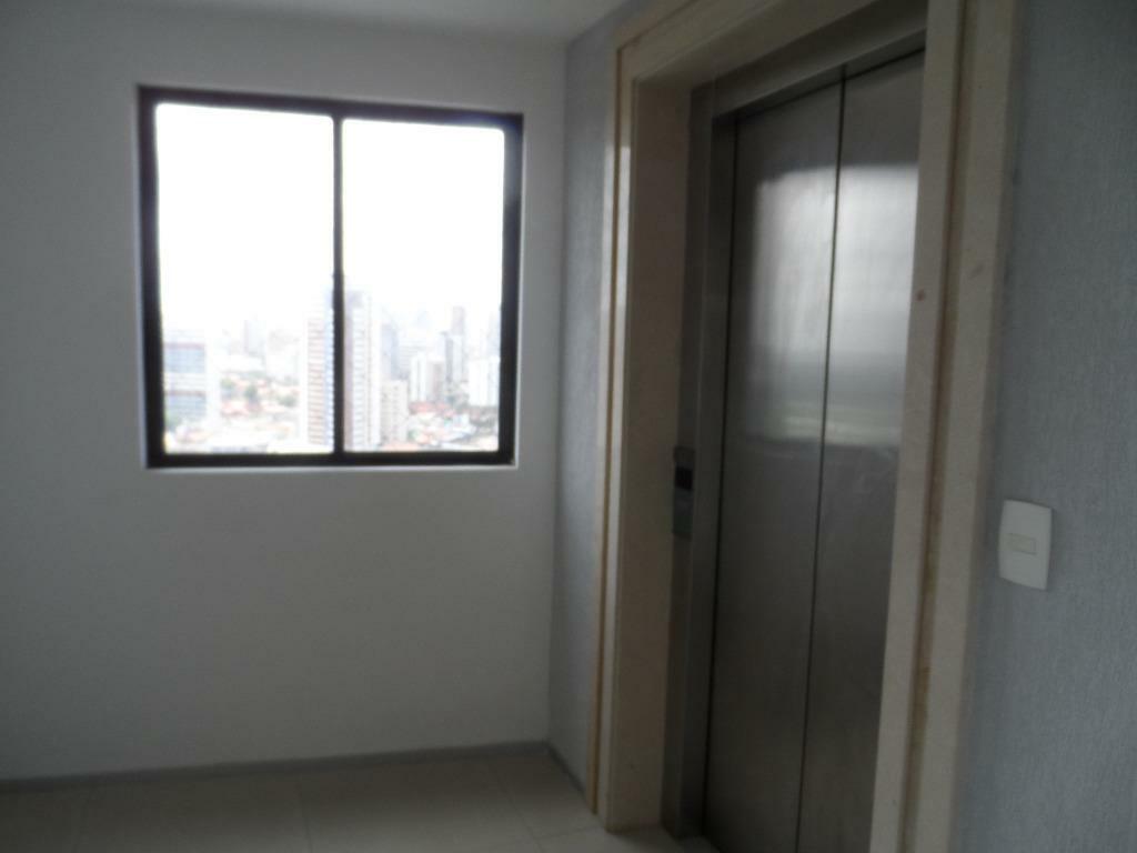 Apartamento à venda com 3 quartos, 240m² - Foto 27