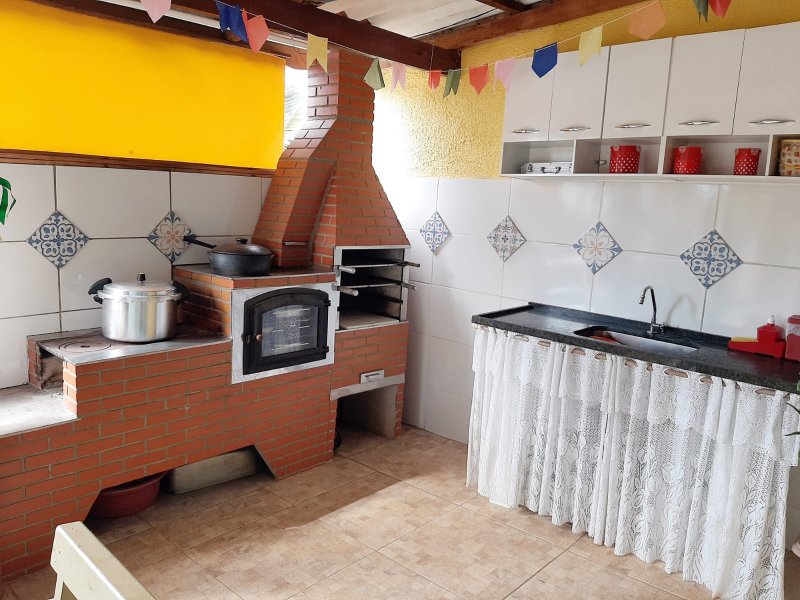 Chácara à venda com 2 quartos, 304m² - Foto 18