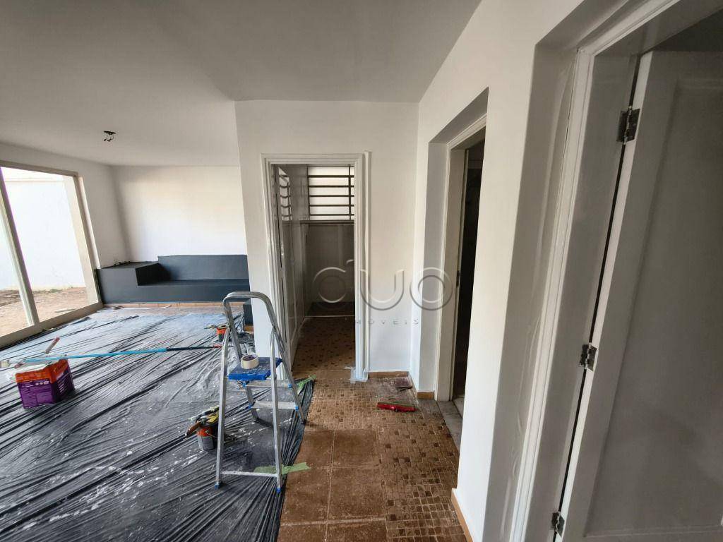 Casa para alugar com 4 quartos, 246m² - Foto 42
