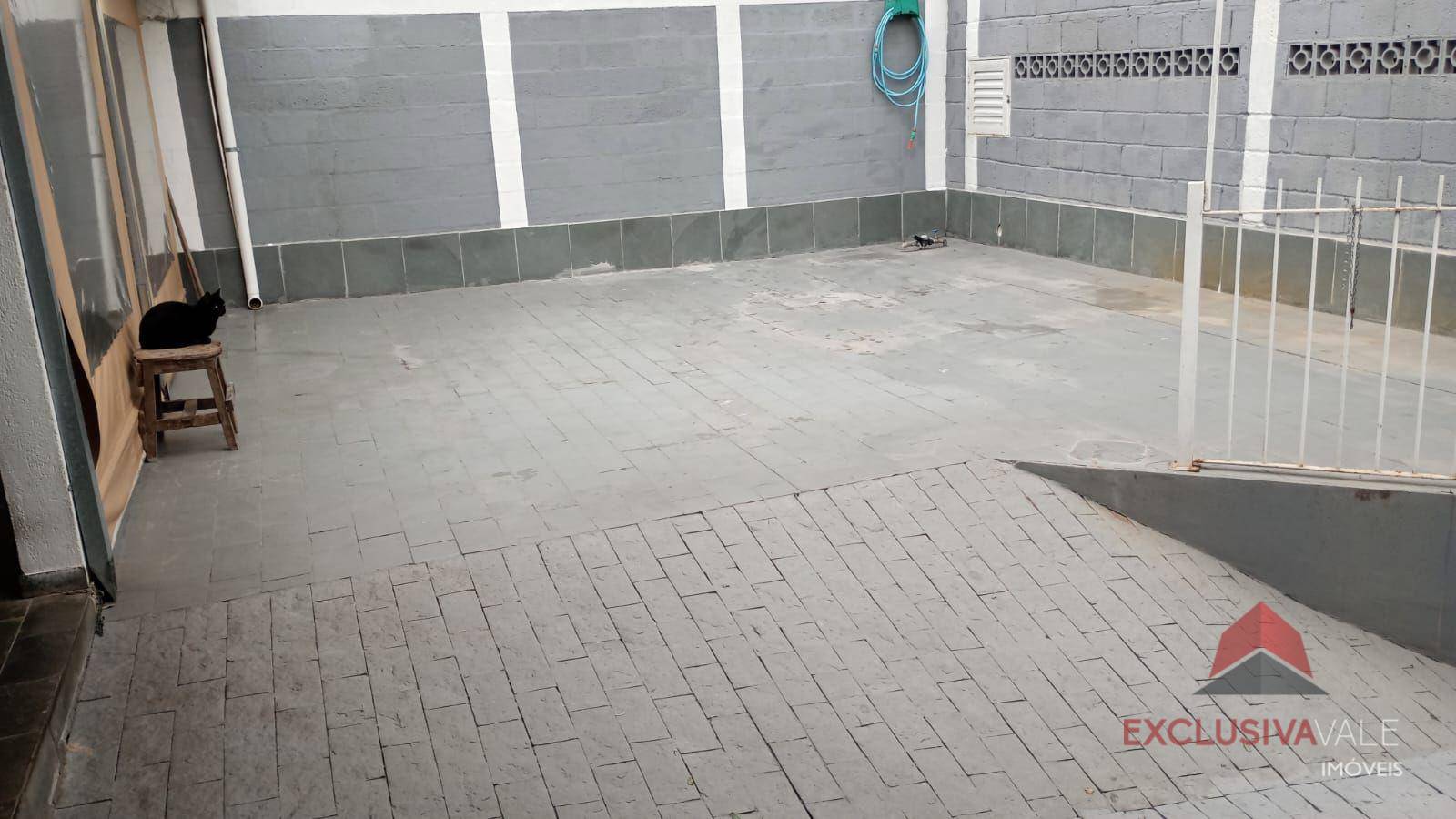 Casa à venda com 3 quartos, 150m² - Foto 4