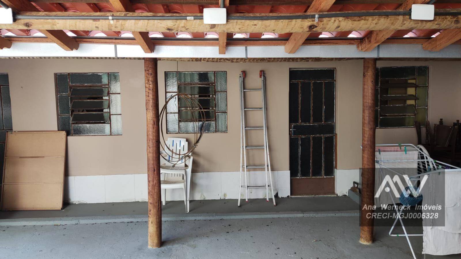 Casa à venda com 5 quartos, 170m² - Foto 31