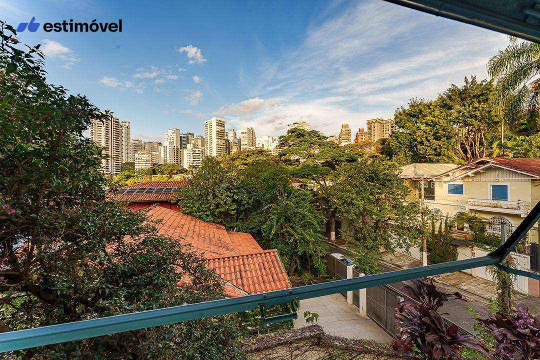 Casa à venda com 3 quartos, 320m² - Foto 17